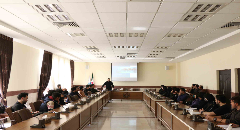 برگزاری کارگاه مکافات نوآوری 1